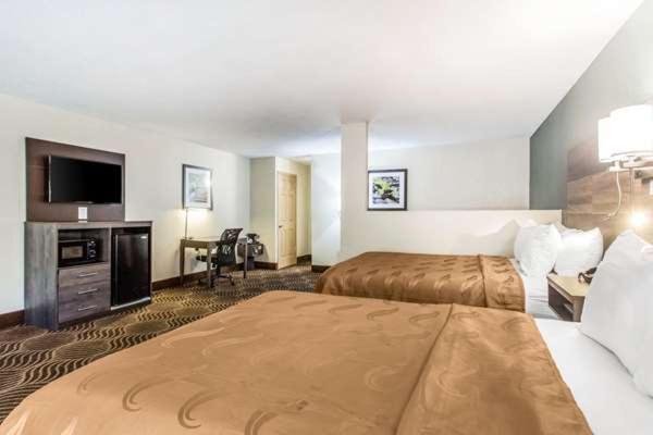 Quality Inn Black Mountain Bagian luar foto