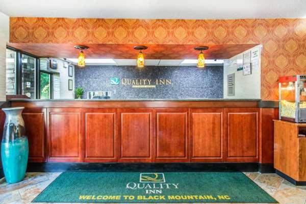 Quality Inn Black Mountain Bagian luar foto